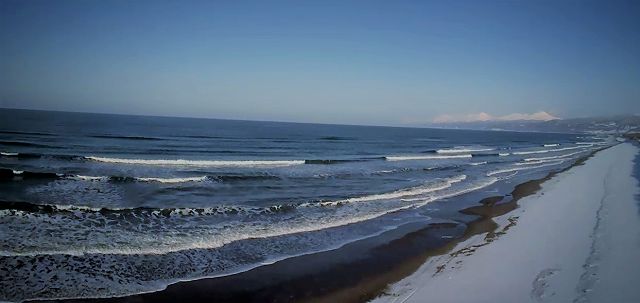 オホーツク海と知床連山